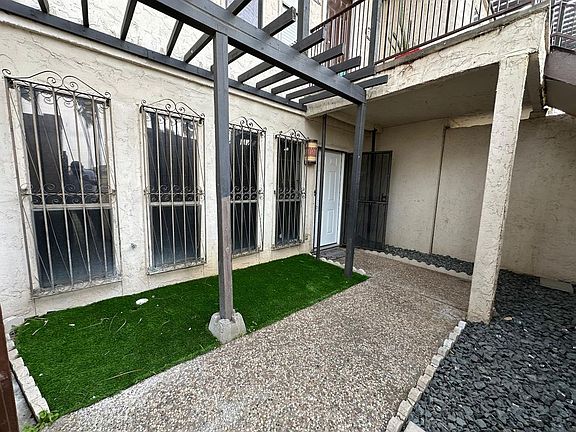 2nd image of 101 W Del Mar Blvd Unit 6C