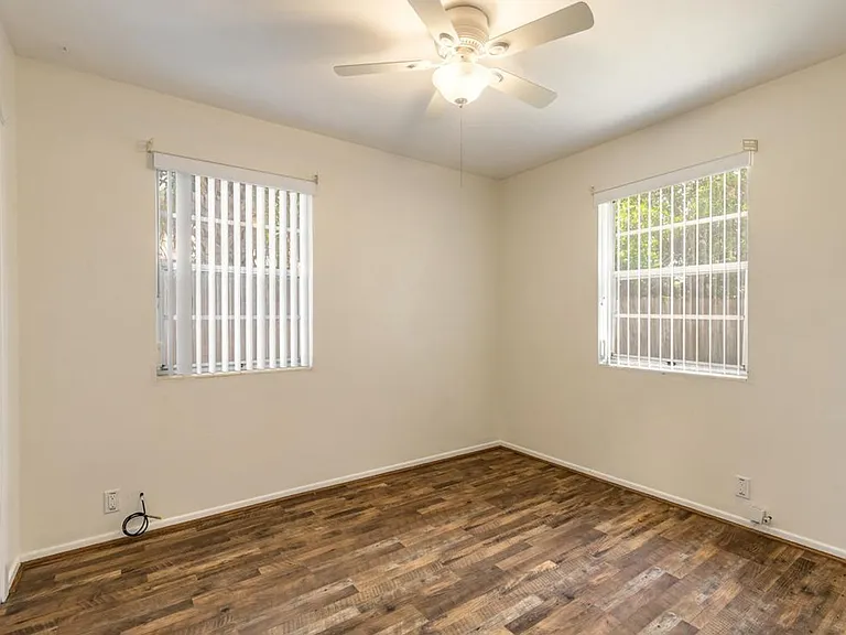1584 Valencia Ave — Photo 14