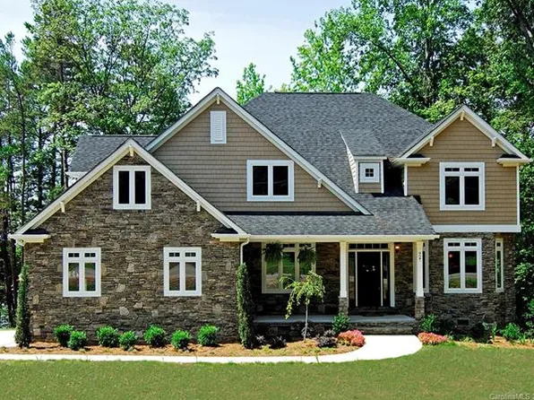 104 Pawnee Ct, Statesville, NC 28677