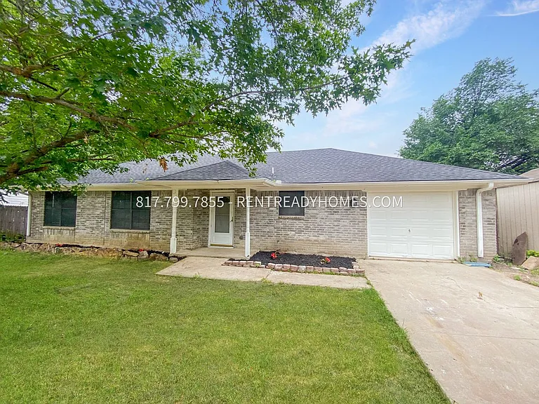 203 Shady Oaks Cir — Photo 15
