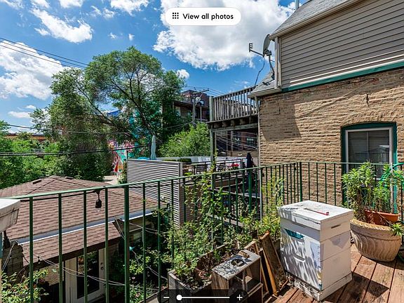 4th image of 1804 N Wilmot Ave