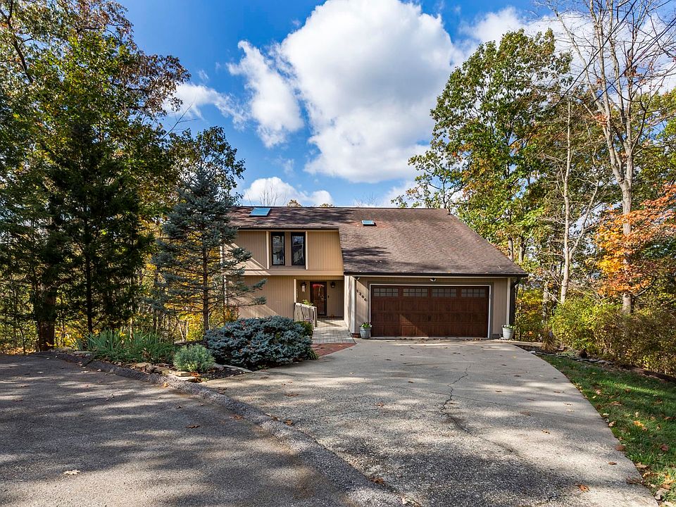 1st image of 1200 S Park Dr