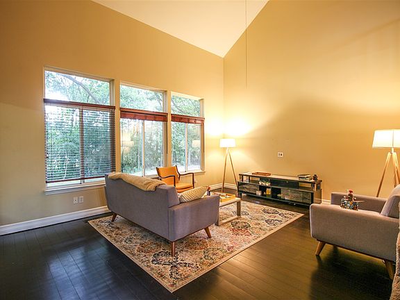 2nd image of 8487 Deer Field Dr