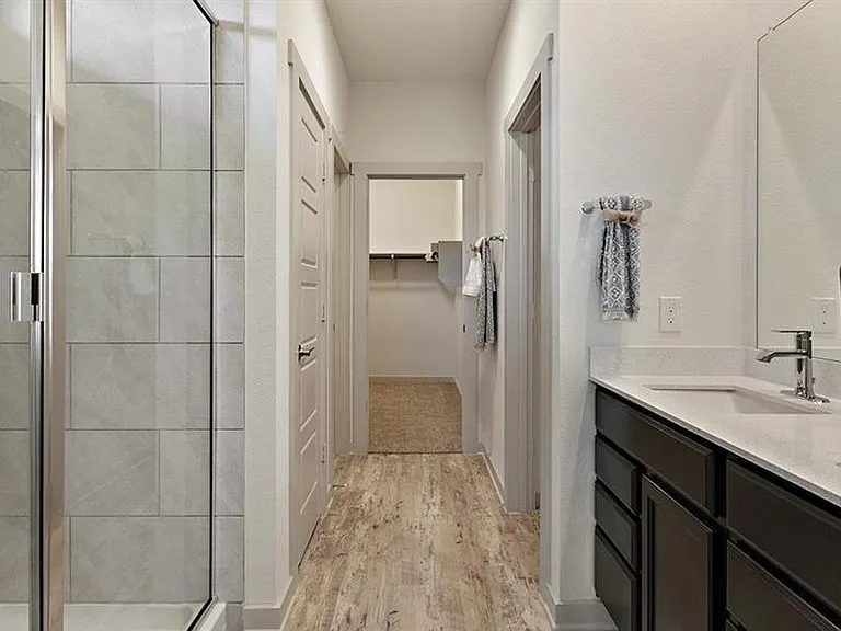 4605 Quarrybank Dr — Photo 9