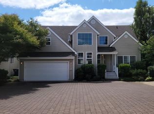 496 Covey Ln, Eugene, OR 97401