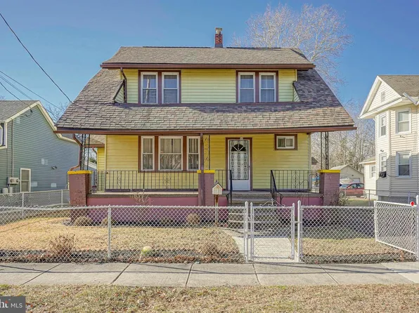 32 S Myrtle St, Vineland, NJ 08360