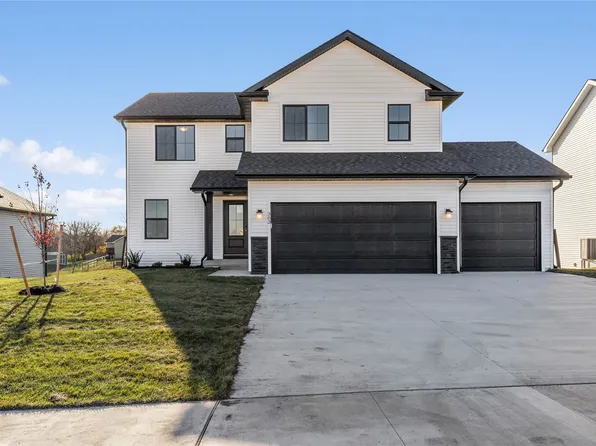 303 N 19th St, Indianola, IA 50125