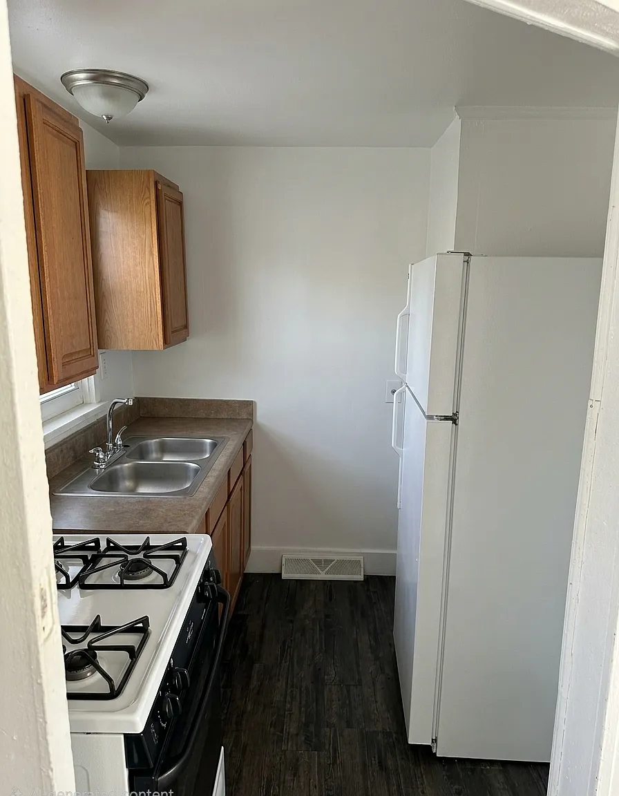 2 bed, 636 sqft, $1,100 — Photo 4