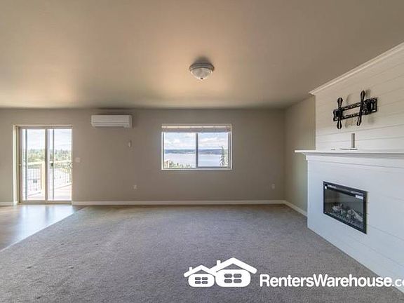3rd image of 1902 Hardway Ln