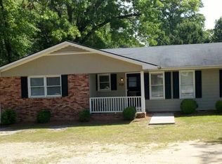 209 S McPherson Church Rd, Fayetteville, NC 28303