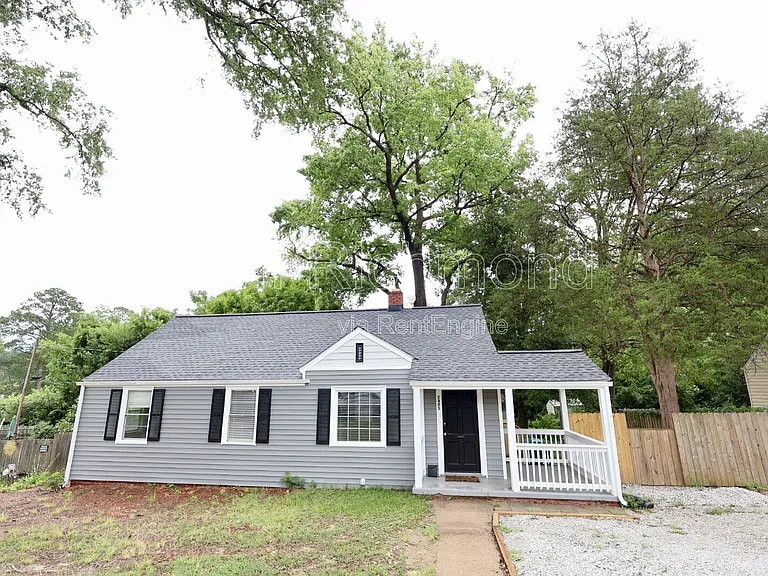 2405 Bransford Dr — Photo 2