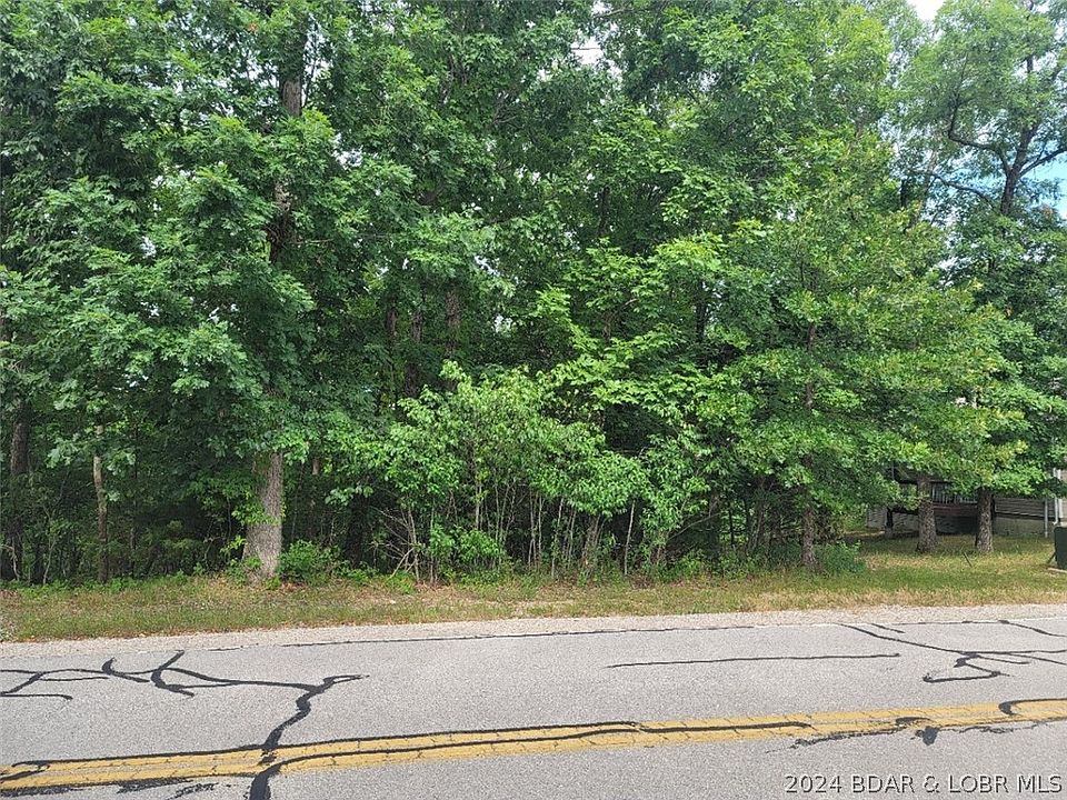2nd image of 354 E Cambridge Dr