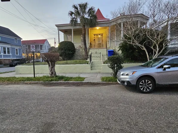 138 Fishburne St, Charleston, SC 29403