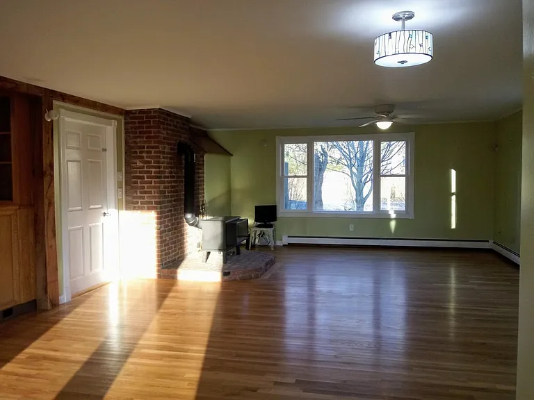 101 Eastern Ave — Photo 2