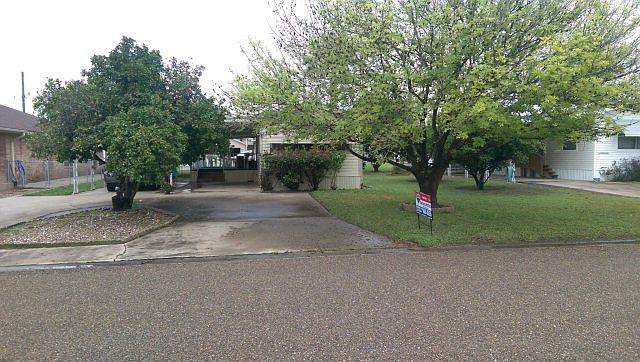 2nd image of 2021 Amy St