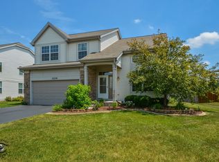 1104 Hamilton St, Shorewood, IL 60404