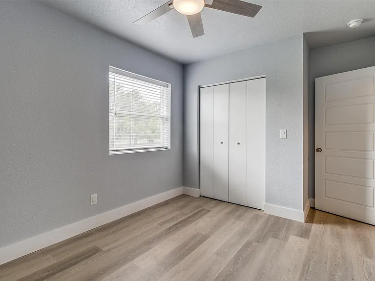 100 County Road 4140 — Photo 18