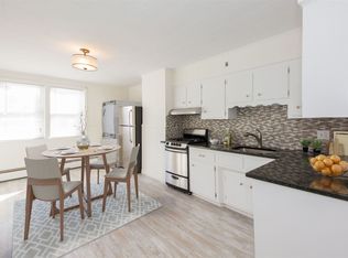 191 London St #1U, Boston, MA 02128