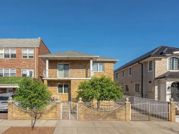 2145 74th St, East Elmhurst, NY 11370