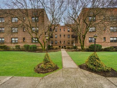 218-10 43rd Avenue #1B, Bayside, NY, 11361
