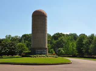 1 Spring Meadow Way S, Olive Branch, MS 38654