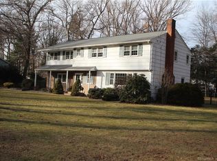 35 Forestview Dr, Vernon, CT 06066