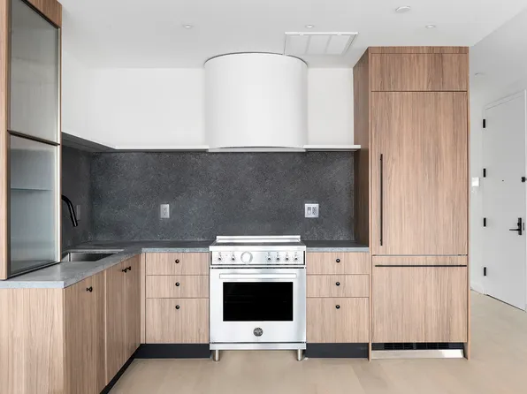 181 Jackson Street image 1 of 11