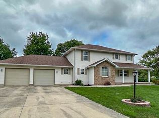 112 Kathy Ct, Blue Mound, IL