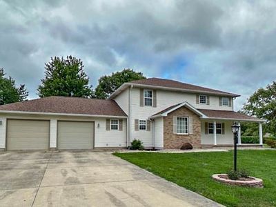 112 Kathy Ct, Blue Mound, IL, 62513
