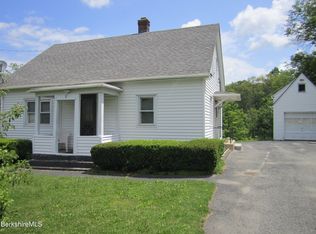 2 Summit St, Adams, MA 01220