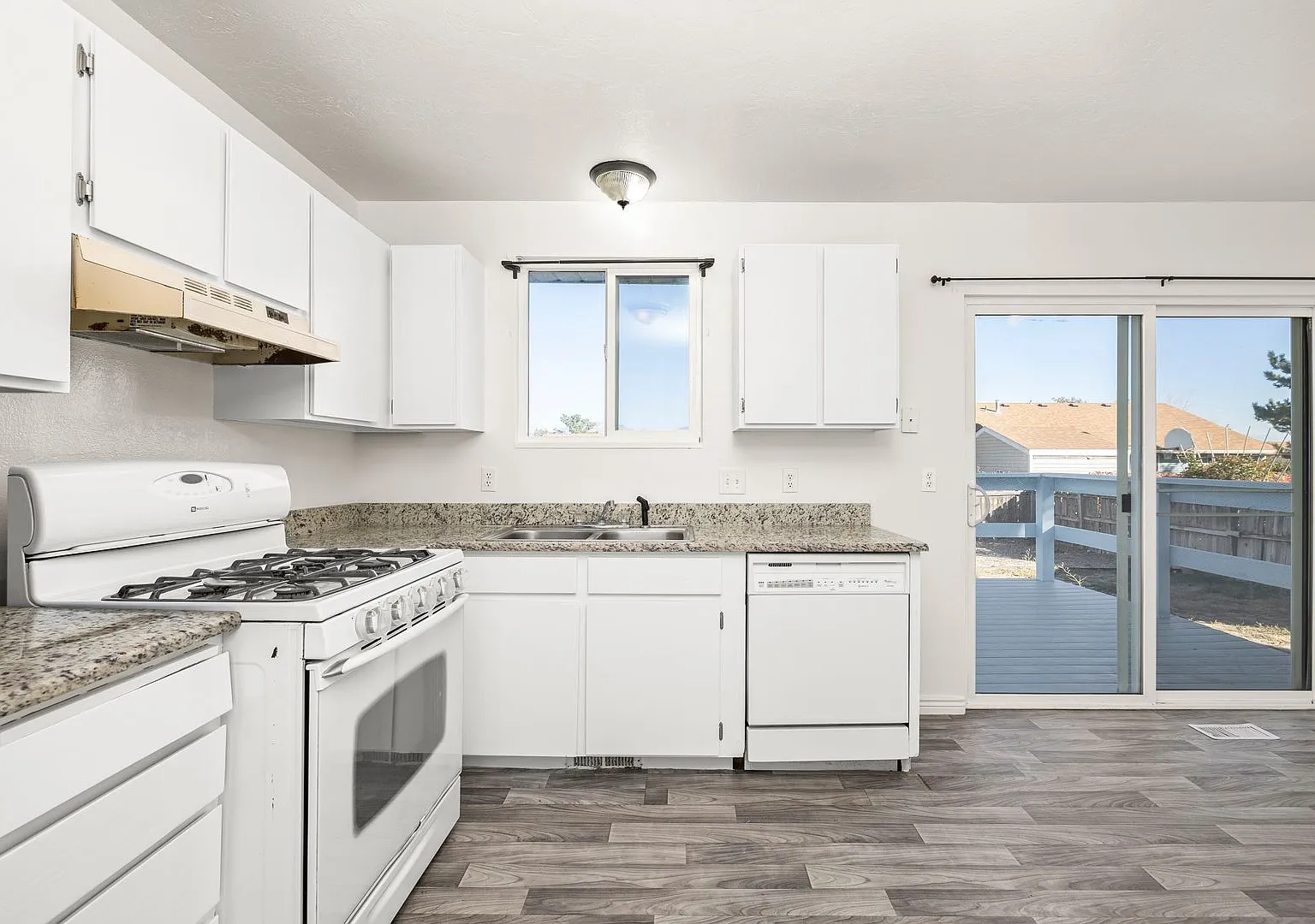 Charming 3-Bedroom Home for Rent Available July 15, 2026! — Photo 3