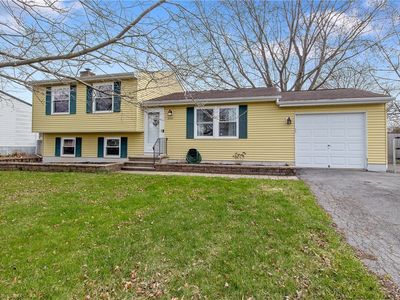 8310 Warbler Way, Liverpool, NY, 13090