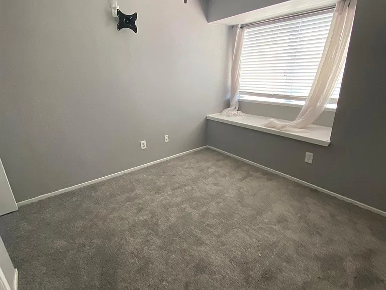 8208 Fawn St — Photo 17