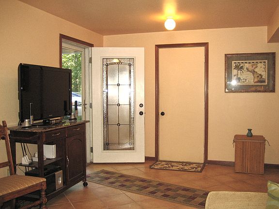 4th image of 6911 Dogwood Dr