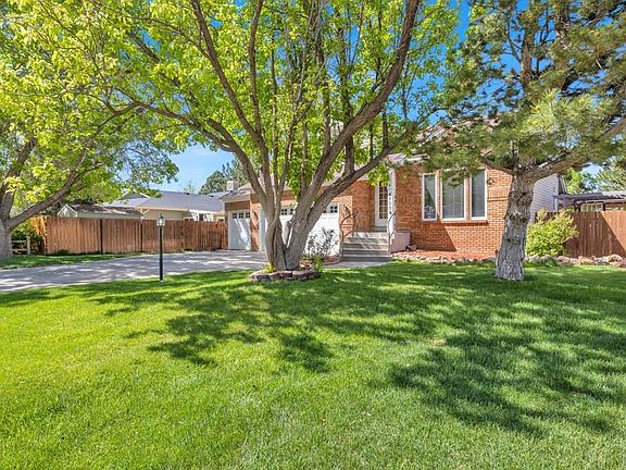 3rd image of 4703 Cedarweed Blvd