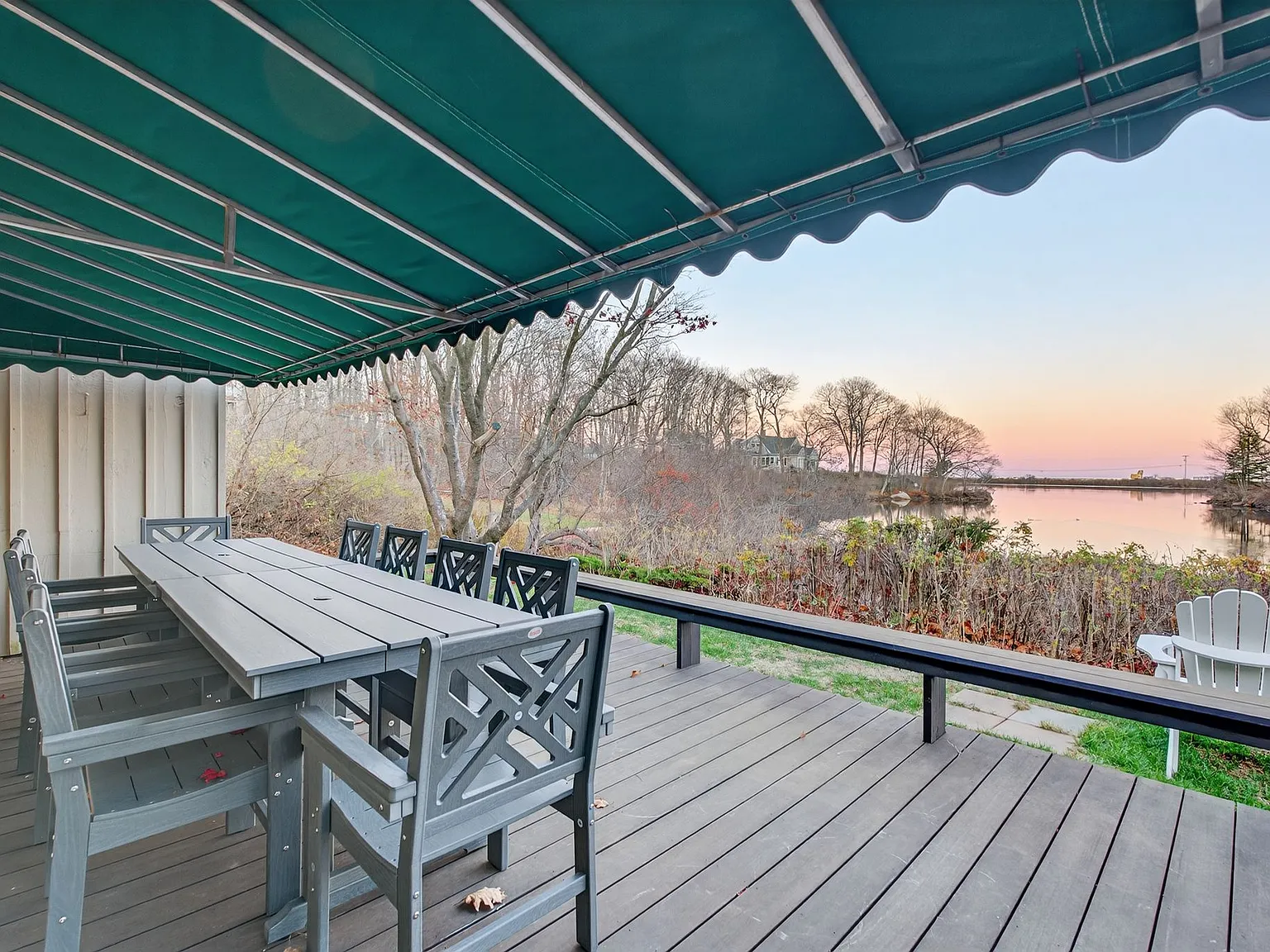 4 bed, 1677 sqft, $3,200 — Photo 2