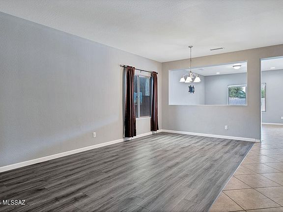 5th image of 30205 W Crittenden Ln