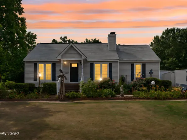 46 Richmond Dr, Clayton, NC 27527