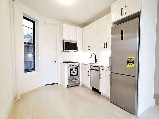 Rented by Citified Realty Group LLC | media 7