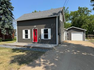 1013 2nd St SE, Roseau, MN 56751