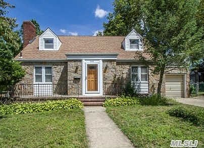 1st image of 340 Collins Ln