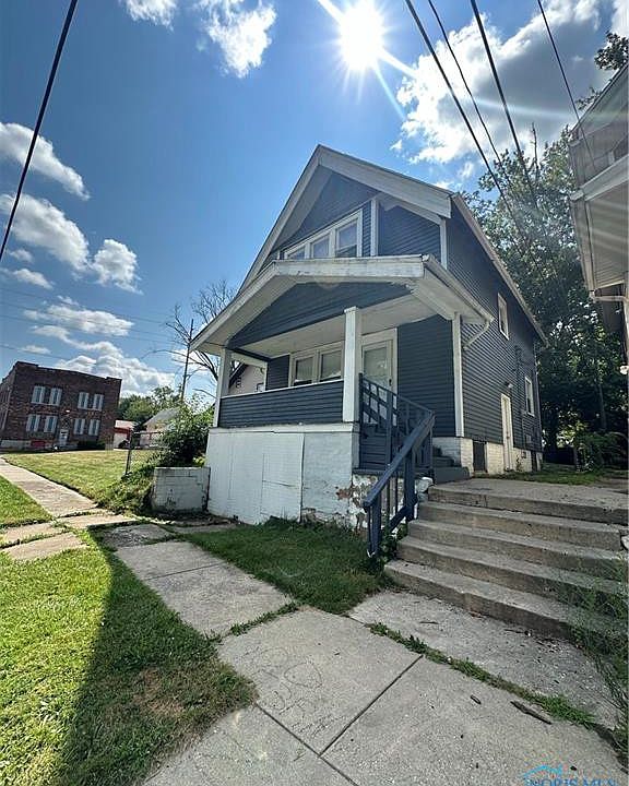 1st image of 2509 Lexington Ave