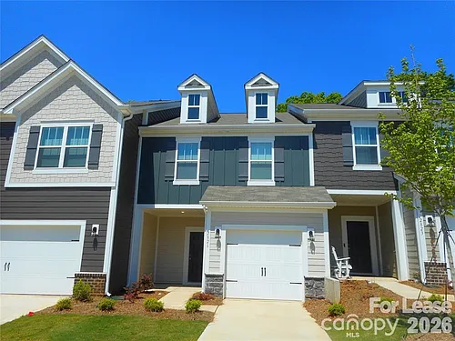 2821 Aubrey St Photo 1