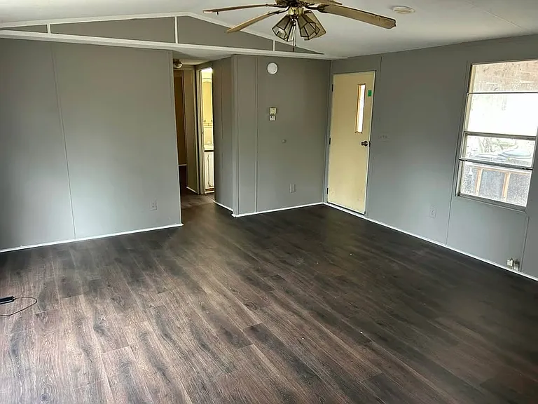 333 Brough Rd — Photo 11