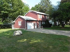 2nd image of 31 Bates Dr