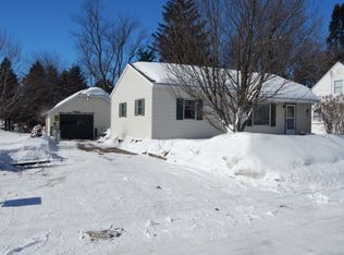 427 West St, Milladore, WI 54454