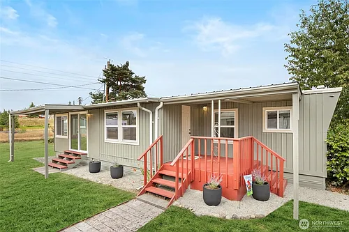 8915 Wilkensen Rd SE #3 Photo 1