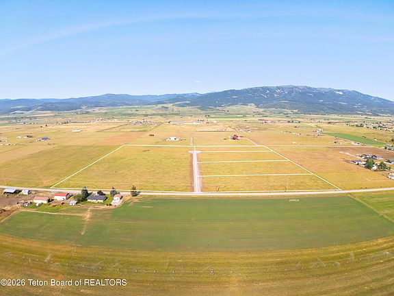 3rd image of 3 Buffalo H Ranch Rd