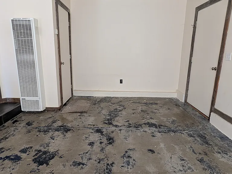 405 N Cloverdale Blvd #B — Photo 9
