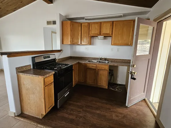 404 S Pima St, Springerville, AZ 85938